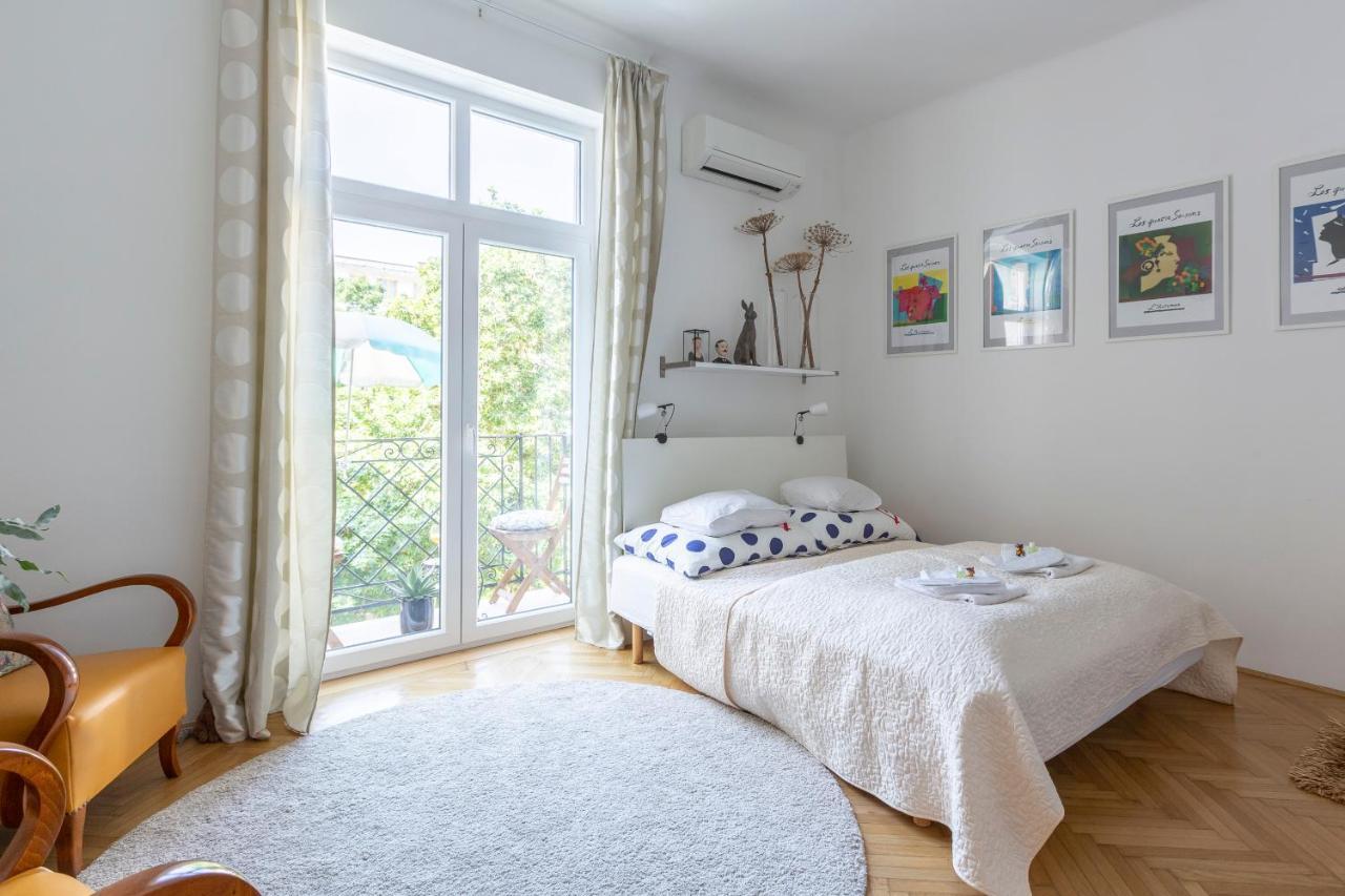 Gorgeous Flat Right Near The City Center Будапеща Екстериор снимка