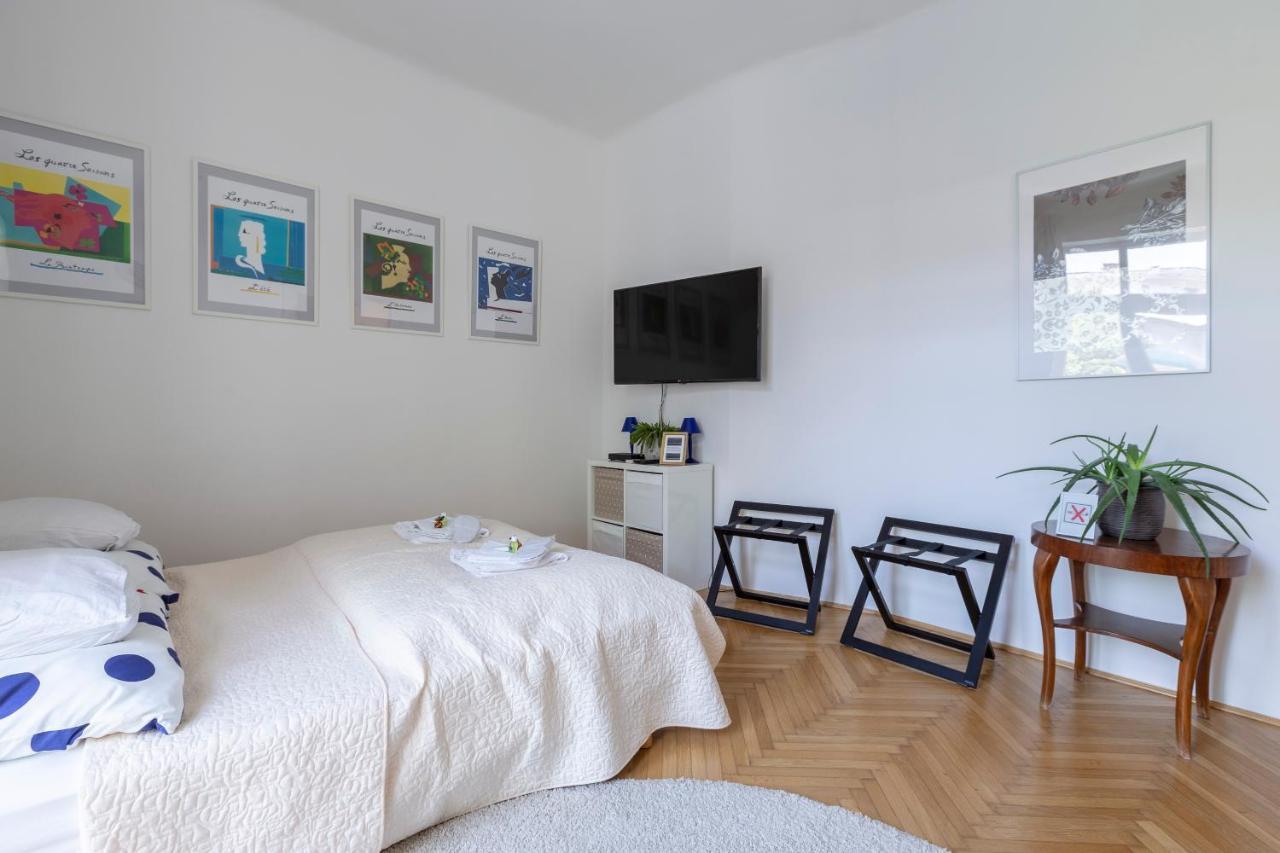 Gorgeous Flat Right Near The City Center Будапеща Екстериор снимка